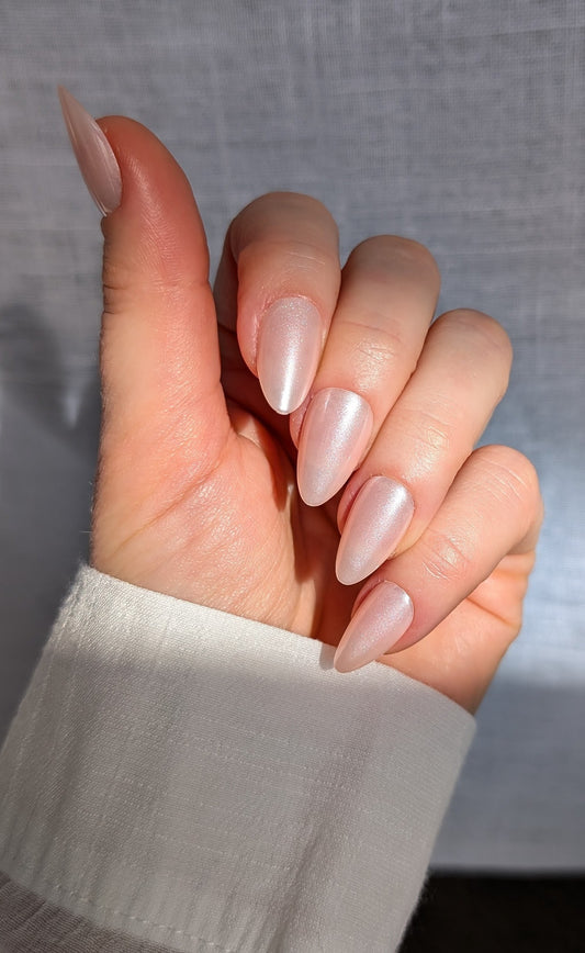 Blush Pearl | Short Almond