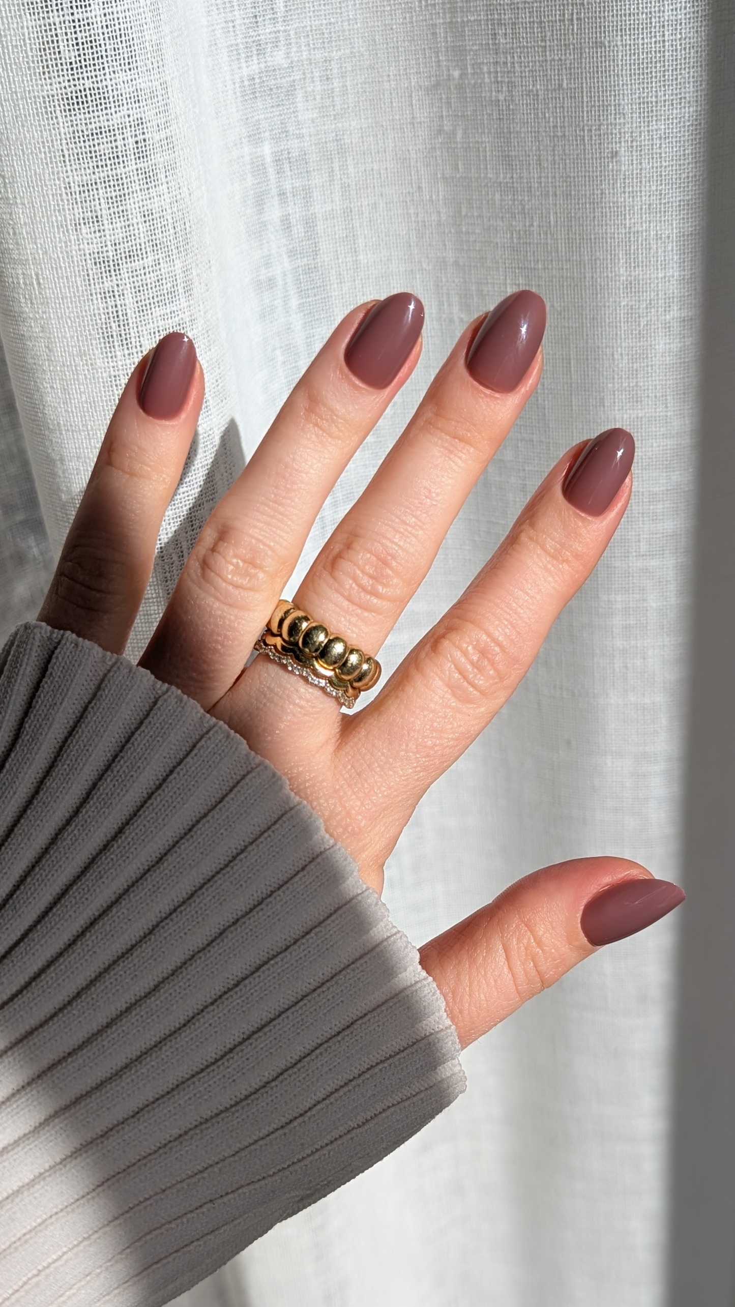 Soft Mauve | Short Oval