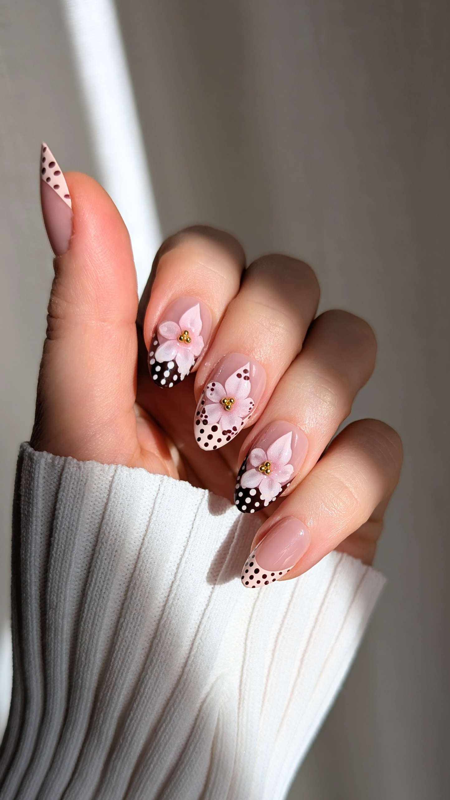 Posy | Short Almond