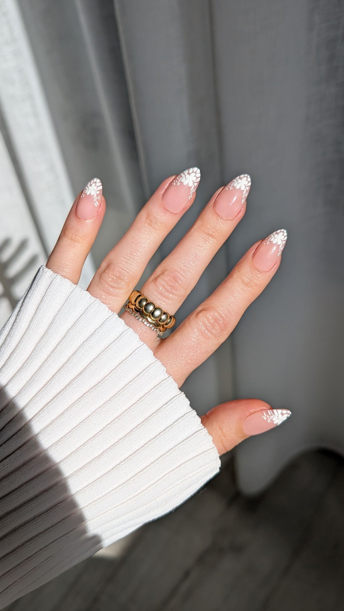 Petal | Short Almond