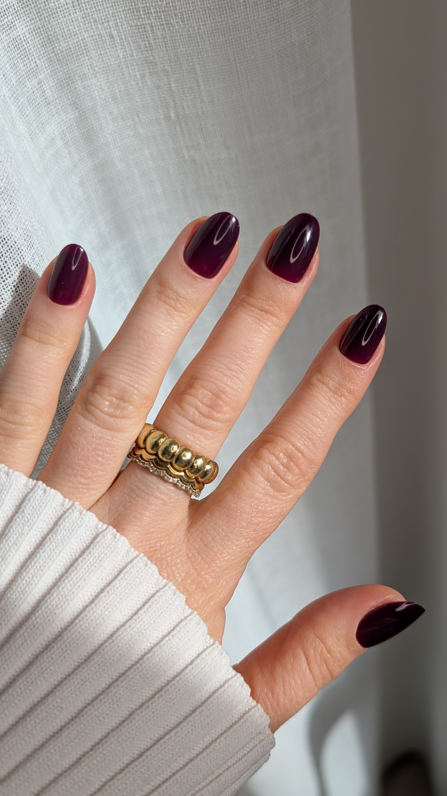 Dark Plum | Short Oval