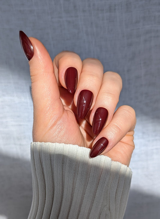 Midnight Pinot | Short Almond